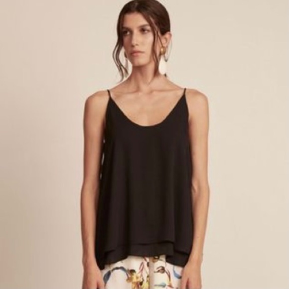 Krisa Double Layer Sleeveless Black Top XS